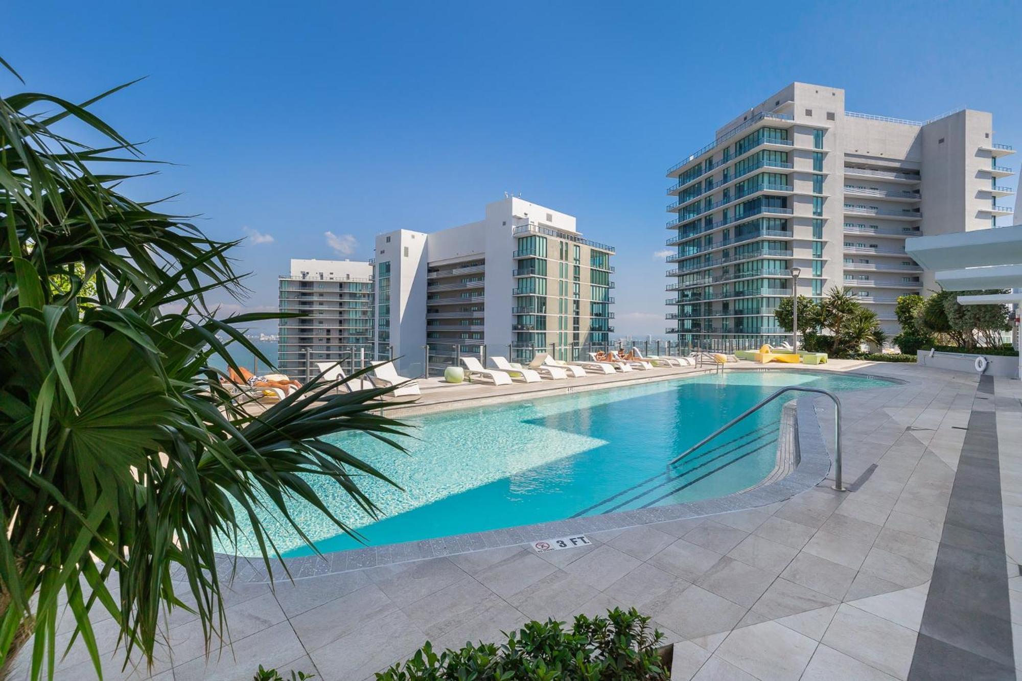 Unique High-Rise Condo In Miami Extérieur photo